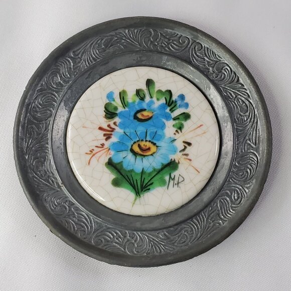 VTG 3 Pewter and Porcelain Drink Coasters Hand Painted Flowers German - Picture 6 of 12